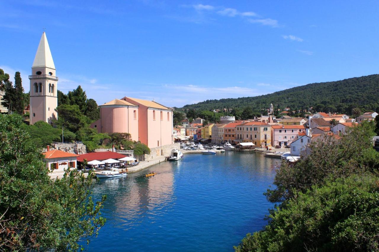 Apartment Veli Losinj 8029B Exterior photo